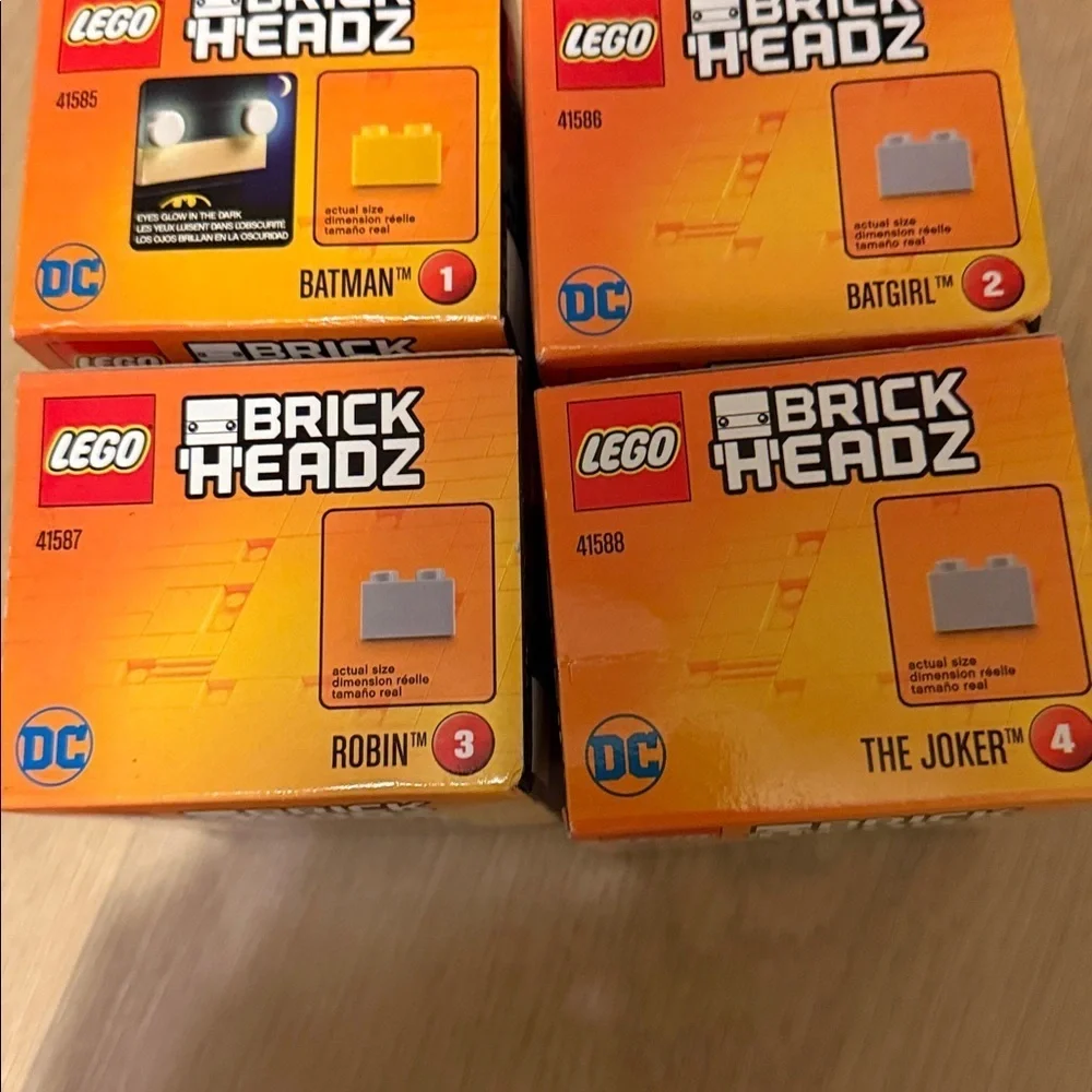 Lego Brick Headz DC universe set Batman, robin, joker, batgirl new in sealed box